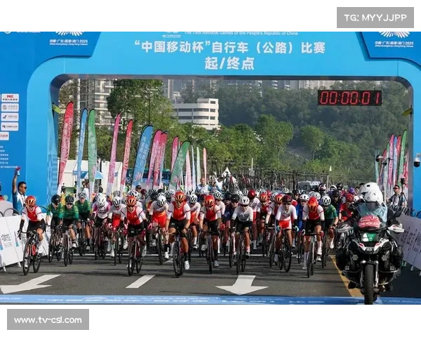 长三角自行车联赛半汤站谢园园夺得女子公路公开组冠军